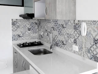 Remodela tu apartamento, Remodelar Proyectos Integrales Remodelar Proyectos Integrales Вбудовані кухні Кварц Білий