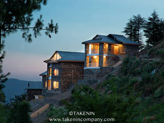 Villa in Theog- Daafi, TakenIn TakenIn Pavimentos