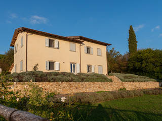 Casa di campagna in Toscana, Arkproject Camaiti & Cangi Arkproject Camaiti & Cangi Casa di campagna Pietra