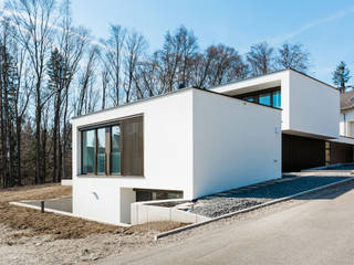 Modernes Einfamilienhaus in Tutzing, WSM ARCHITEKTEN WSM ARCHITEKTEN 一戸建て住宅
