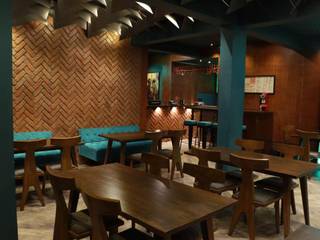 Amigos Kitchen, Aurangabad, Red Oak Furniture Red Oak Furniture Modern dining room