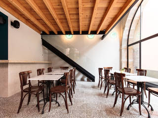 Dear Lisbon Lounge Café, A+Architecture CIC A+Architecture CIC Espacios comerciales