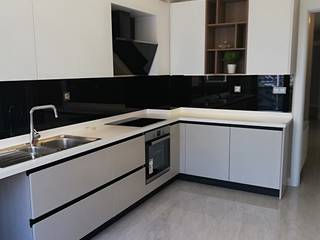 ÜNAL YEŞİLKAYA , FATİH SARAÇ MOBİLYA PROJE TASARIM ve DANIŞMANLIK FATİH SARAÇ MOBİLYA PROJE TASARIM ve DANIŞMANLIK Modern kitchen Wood Wood effect