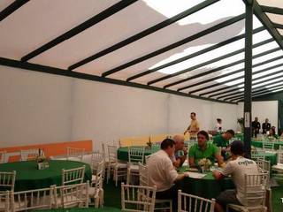 Coberturas Para Obras e Eventos, Tendas 1000 - Aluguel e Venda de Tendas e Coberturas Tendas 1000 - Aluguel e Venda de Tendas e Coberturas Commercial spaces