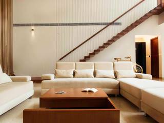 Jhaps Villa, Akkarai, DesignQube DesignQube Modern living room