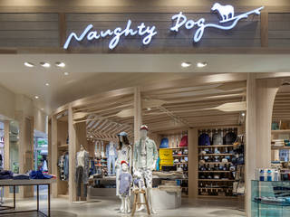 NAUGHTY DOG A-Square, KITZ.CO.LTD KITZ.CO.LTD Commercial spaces Wood White Commercial Spaces