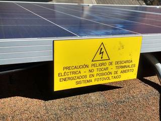 Instalación On Grid Viña Panquehue, Energy Solutions Chile Energy Solutions Chile 商業空間 木 木目調