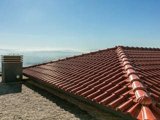 Vivenda unifamiliar com telhado de qualidade, BMI GROUP BMI GROUP Hipped roof Ceramic