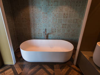 Mediterrane badkamer, De Eerste Kamer De Eerste Kamer Mediterranean style bathrooms Plastic White