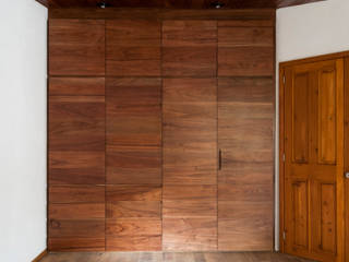 Sierra Itambé, Maquiladora de Muebles Maquiladora de Muebles ห้องแต่งตัว ไม้ Wood effect