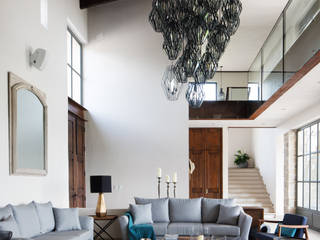 Casa Santísima - San Miguel de Allende, NATALIA MENACHE ARQUITECTURA NATALIA MENACHE ARQUITECTURA Modern living room