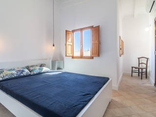 Atico en Palma, Fiol arquitectes Fiol arquitectes 小さな寝室