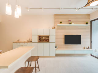 D'nest 2Bedroom, DAP Atelier DAP Atelier Scandinavian style living room Wood Multicolored