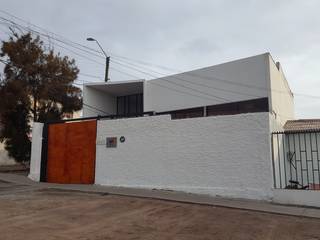 Oficinas SernamEG, Yañez y Muñoz Arquitectos Yañez y Muñoz Arquitectos Minimalistische Fenster & Türen