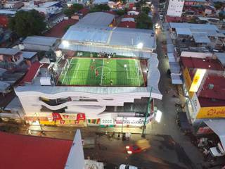 Soccer League, Tapachula , G._ALARQ G._ALARQ Balcon, Veranda & Terrasse modernes