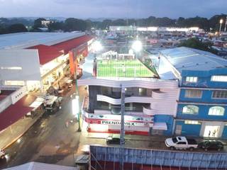 Soccer League, Tapachula , G._ALARQ G._ALARQ Balcon, Veranda & Terrasse modernes