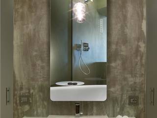 Spiegelheizung von K8 Radiatori , RF Design GmbH RF Design GmbH Ванная комната в стиле модерн
