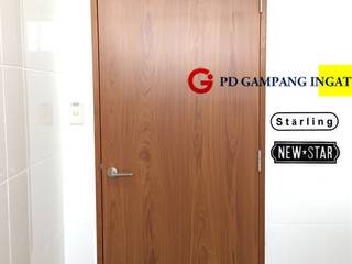 Doorcloser at Tung Pai Indonesia Office, Gampang Ingat Gampang Ingat Stands de automóveis modernos Madeira Metalizado/Prateado