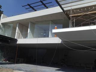 VIVIENDA SUSTENTABLE, Ortiz Construcciones y Remodelacion Integral Ortiz Construcciones y Remodelacion Integral Rumah pasif Komposit Kayu-Plastik