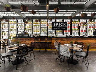 Brick Steak House, PASQUINEL Studio PASQUINEL Studio Sala da pranzo moderna