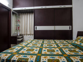 2BHK, Masjid Banda, Celestial Designs Celestial Designs Bedroom