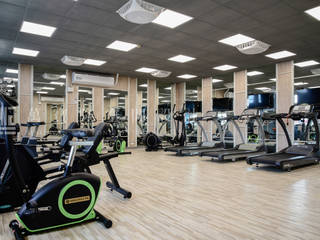 【台南市警察局/第五分局-體能訓練室】, SING萬寶隆空間設計 SING萬寶隆空間設計 Modern Gym