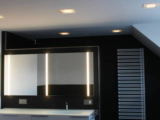 Projektbeispiele Beleuchtung, DEKOLUX Lichtplanung e. K. DEKOLUX Lichtplanung e. K. Salle de bain moderne