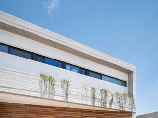 Casa Terrazas, Garzamaya Arquitectos Garzamaya Arquitectos Casas unifamiliares Concreto