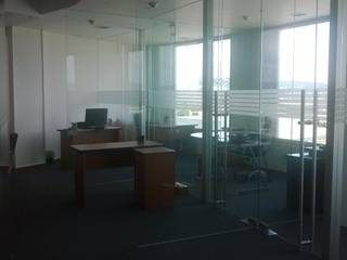 Construcción de Oficinas Queretaro, Proyectos y Construcciones R S L Proyectos y Construcciones R S L Study/office سنگ مرمر