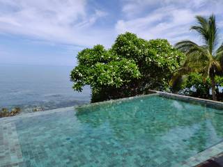 Casa Chacala proyecto COA , SUKABUMI STONE MÉXICO SUKABUMI STONE MÉXICO Piscinas naturales Piedra