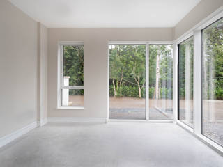 Large Contemporary Glazing Project, Marvin Windows and Doors UK Marvin Windows and Doors UK Modern windows & doors Aluminium/Zinc White