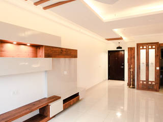 Mrs. Sangeeta's Residence, Puravankara Sunflower, Studio Ipsa Studio Ipsa モダンデザインの リビング
