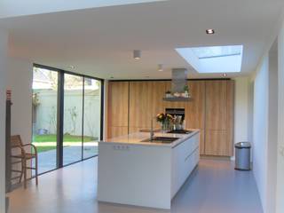 Monumentale villa renovatie, Studio Van Dijl Architecten Studio Van Dijl Architecten مطبخ