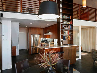 Malibu Modern Loft, KINGDOM KINGDOM Cocinas de estilo moderno