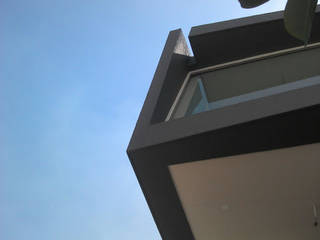 RH15, D A STUDIOS D A STUDIOS บ้านสำเร็จรูป ไม้เอนจิเนียร์ Transparent