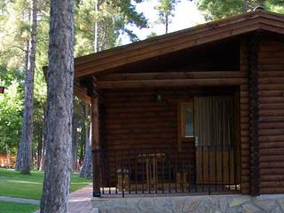 Cabañas - Bungalow para camping en Cuenca, Alfaro Arquitecto 3A3 Alfaro Arquitecto 3A3 Bungalow