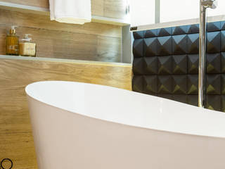 SALA DE BANHO, Elaine Generoso Elaine Generoso Hot tubs سرامک