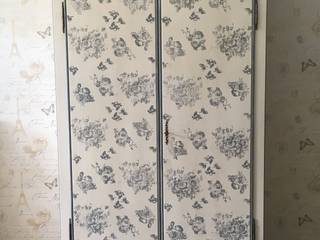 Armadio provenzale 2 ante decorato a mano, Mobili a Colori Mobili a Colori 小臥室 木頭 White