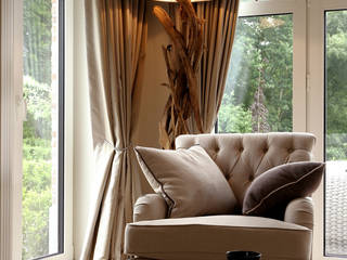 Aanbouw deluxe: zonwering & schuifpui voor aangename sfeer, Marcotte Style Marcotte Style Living room Metal Beige