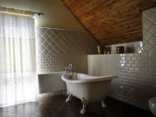 Кирпичный дом, ППП Стройтрест ППП Стройтрест Classic style bathrooms