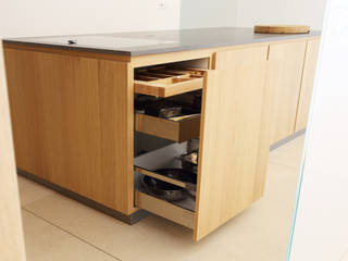 MINIMAL KITCHEN, Naturalmente Legno Srl Naturalmente Legno Srl Cocinas equipadas