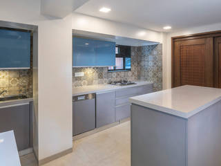 Project executed in Juhu, Mumbai, Küche7 Küche7 Kitchen آئرن / اسٹیل