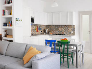 Casa di ringhiera in Via Borsieri , studio di progettazione architetto caterina martini studio di progettazione architetto caterina martini Living room