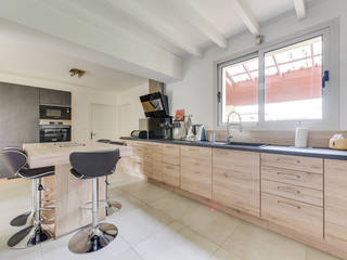 Rénovation d'intérieur Artigues près de Bordeaux, Agence 360 degrés Agence 360 degrés Built-in kitchens