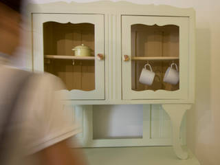 van Taraita Minimalistisch