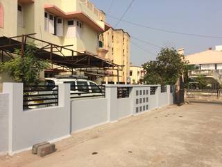 Boundary wall , AEON CONSTRUCTION AEON CONSTRUCTION Asian walls & floors Bricks