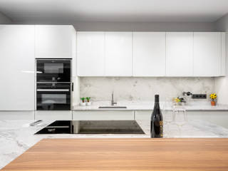 SABINO ARANA I, DIADE Gestión de obras y Proyectos DIADE Gestión de obras y Proyectos Modern style kitchen