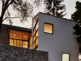 casa Araucaria, PETRAM ARQUITECTURA PETRAM ARQUITECTURA 小房子