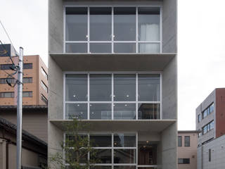 礎総合計画SOUTHSID OFFICE, 濱田修建築研究所 濱田修建築研究所 Espacios comerciales