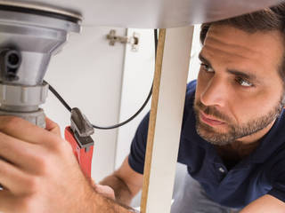 Plumber Port Elizabeth, The Pro Plumbers in Port Elizabeth The Pro Plumbers in Port Elizabeth クラシックスタイルの お風呂・バスルーム